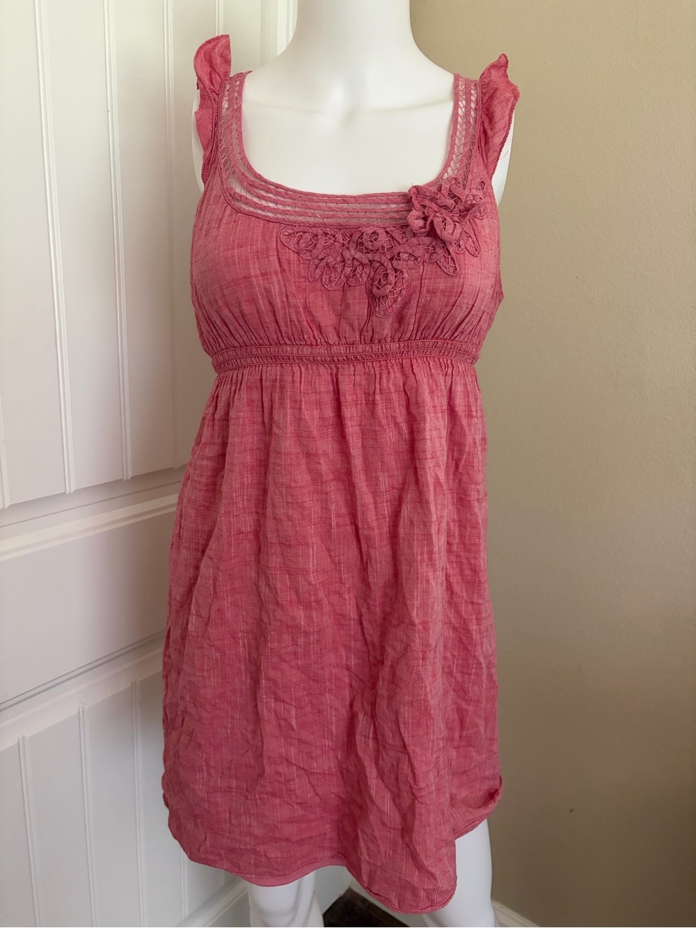 Vintage Y2K Sophie Max Pink Sleeveless Mini Dress with Floral Applique